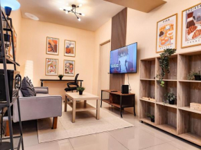 Cozy City View 2br Apt in Makati with 60inch tv